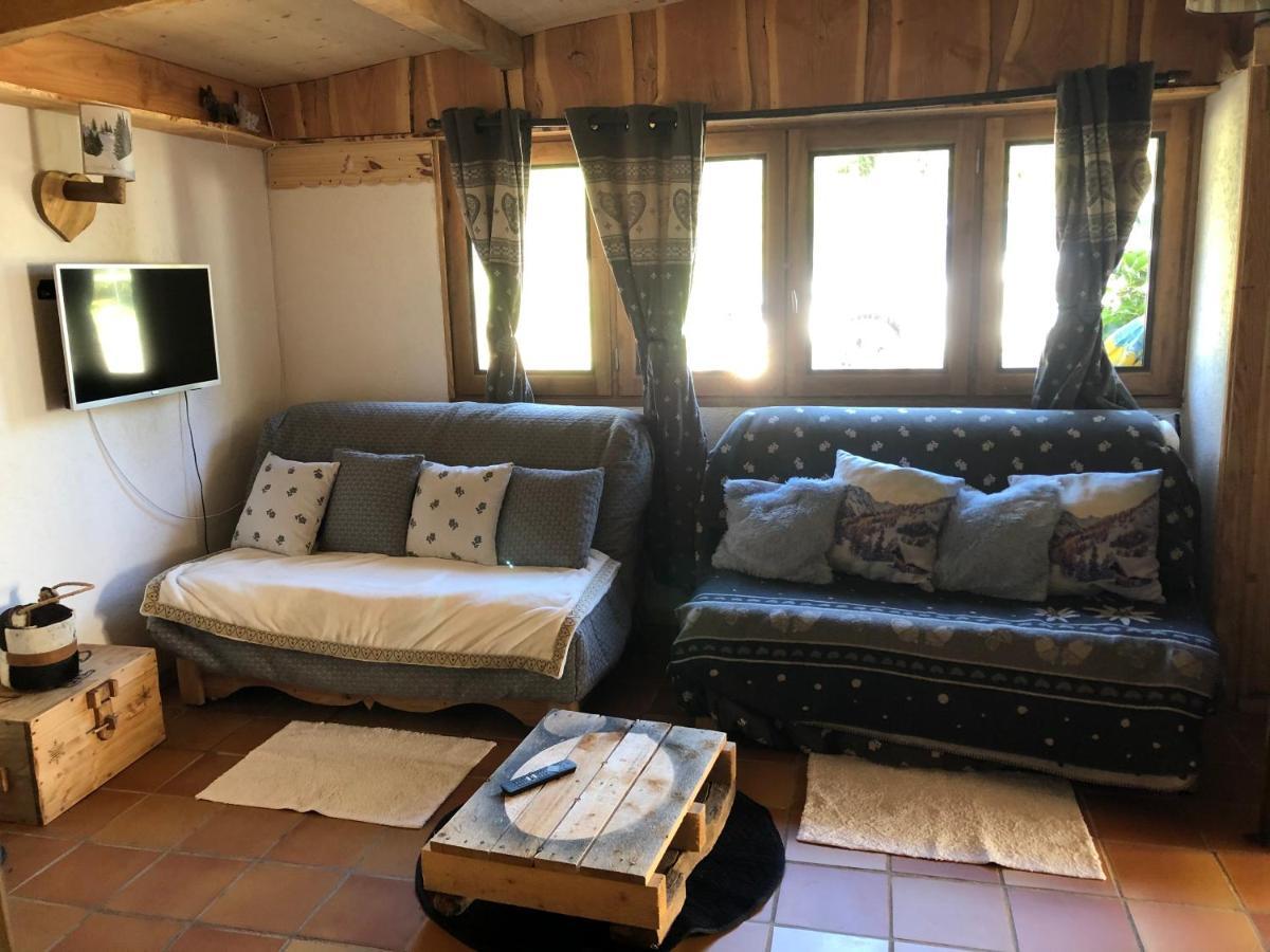 Saint-Appolinaire  Le Chalet De La Goutte מראה חיצוני תמונה