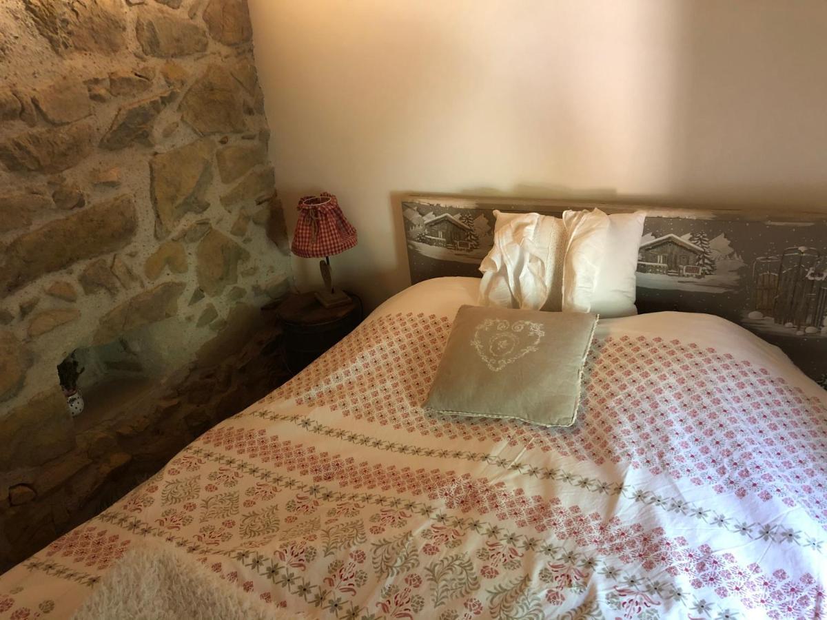 Saint-Appolinaire  Le Chalet De La Goutte מראה חיצוני תמונה